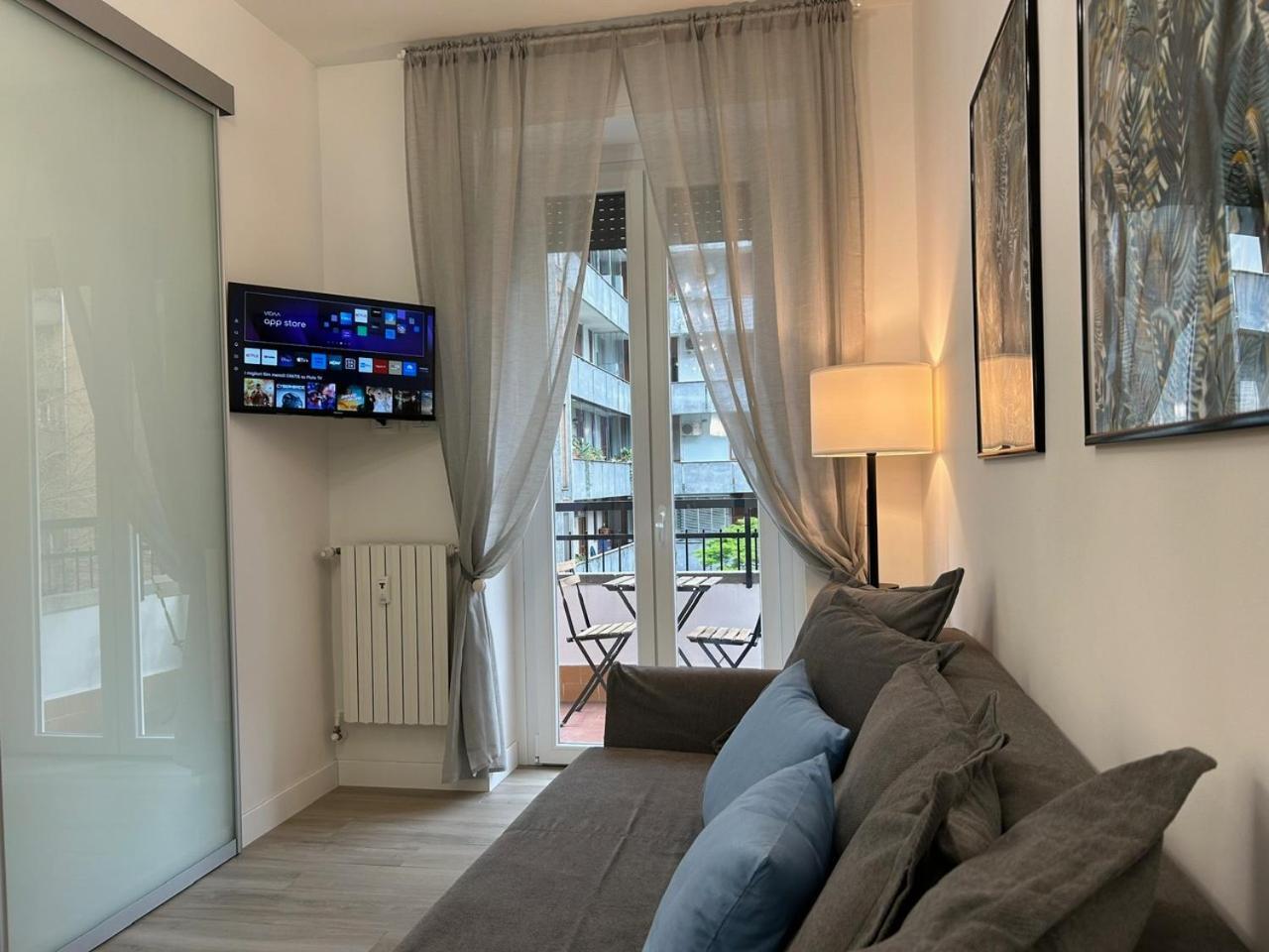 Modern Apartments Mm3 Afforifn Only 15 Min From Duomo Milano Ngoại thất bức ảnh